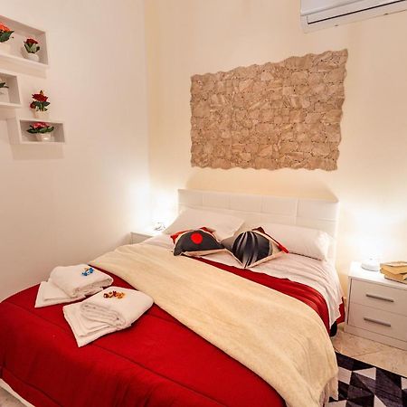 Residenza Giuseppina Villa Szirakúza Kültér fotó